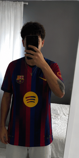 Customer wearing a MATCHWEEK football jersey