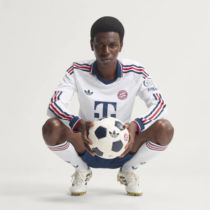 FC Bayern München FANBOX (Authentic Version)